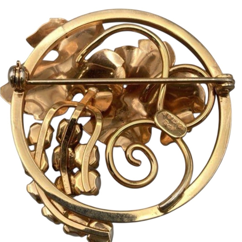 Imperial Pearl Syndicate 12kt gold-filled Pearl and Leaf Brooch - Picture 2 of 3